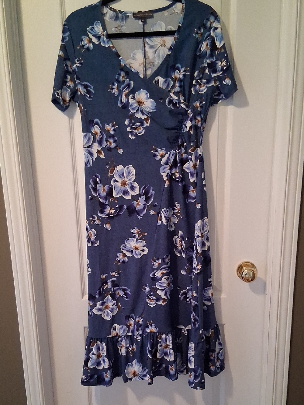 Blue Floral Wrap-Style Midi Dress with Ruffle Hem